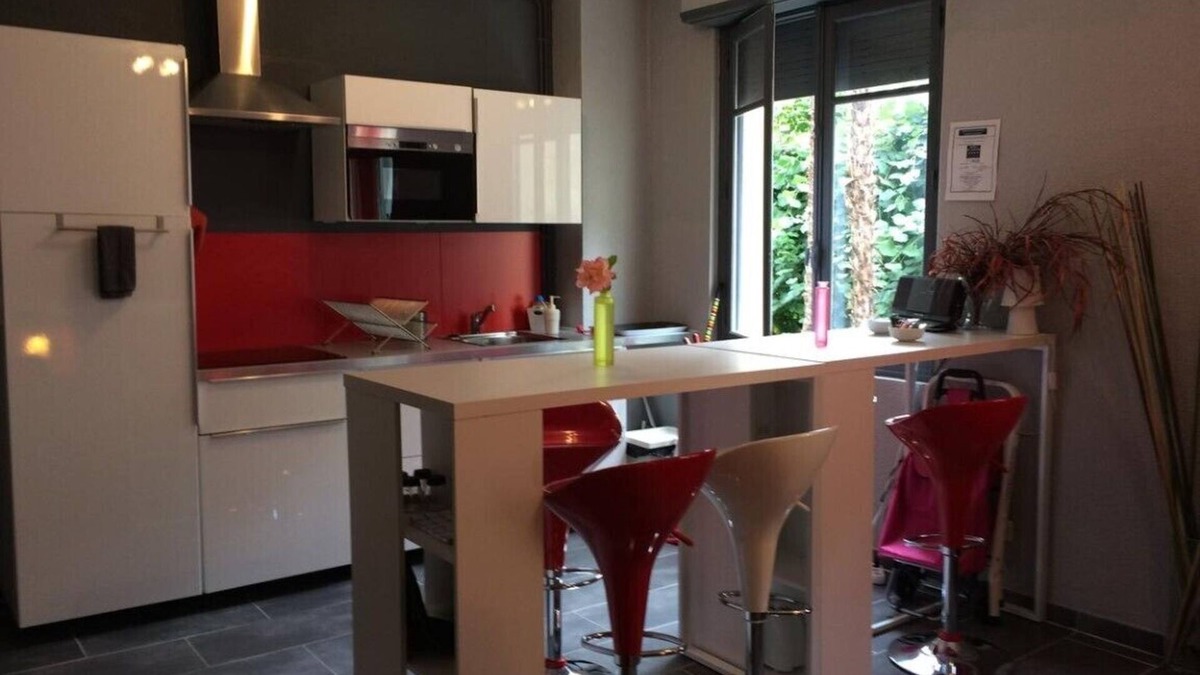 Lourdes Apartment | Beautiful T3 "design", 4 *, quiet in the garden, town center -2 bedrooms, 2/5 people