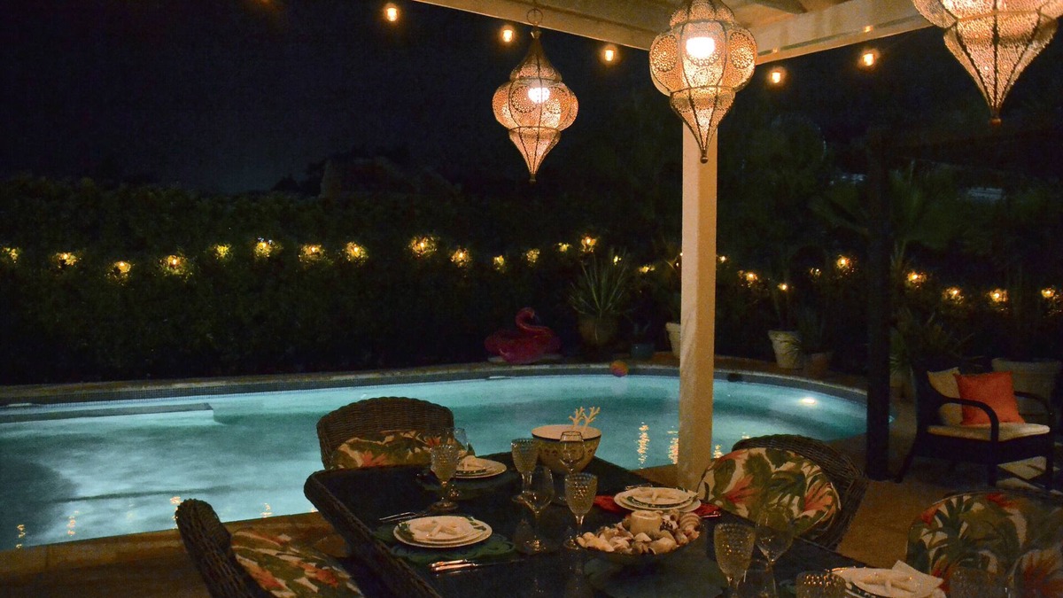 Clinketts Villa | Beautiful two bedroomed single story house with large private pool