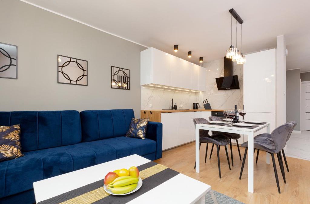 Bielany Apartment | Beautiful Two-Bedroom Apartment Warsaw Bielany by Noclegi Renters