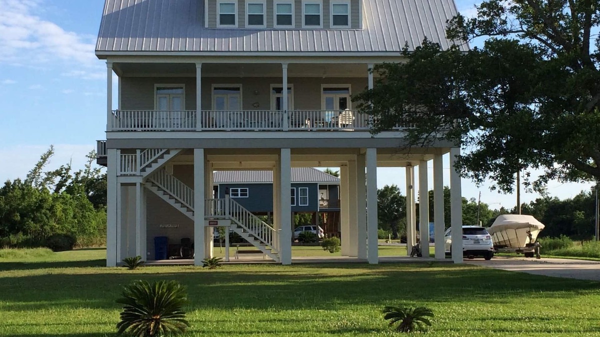 Bay St Louis House | Beautiful, Two-story House On The Water With 150' Private Pier!