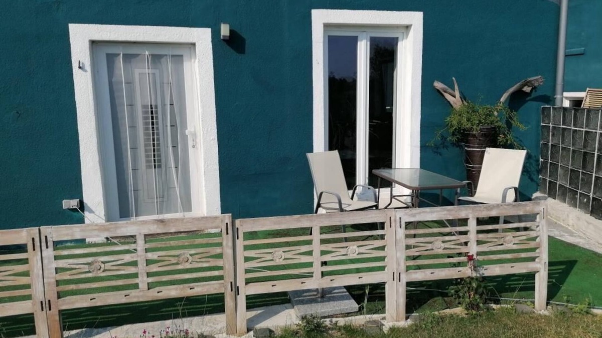 Naila Apartment | Beautiful vacation apartment for up to 4 people.