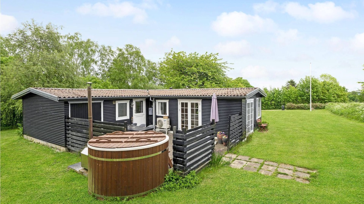 Skive Municipality House | Beautiful vacation at Skive Fjord.