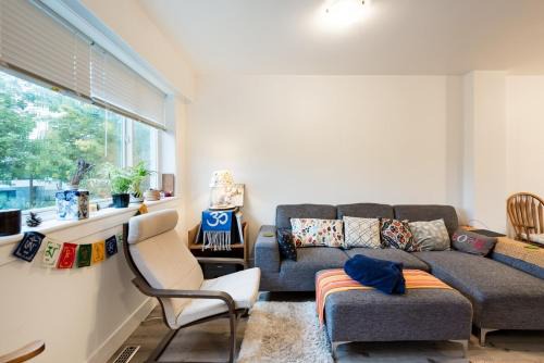 East Side Villa | Beautiful Vancouver Cedar Cottage House