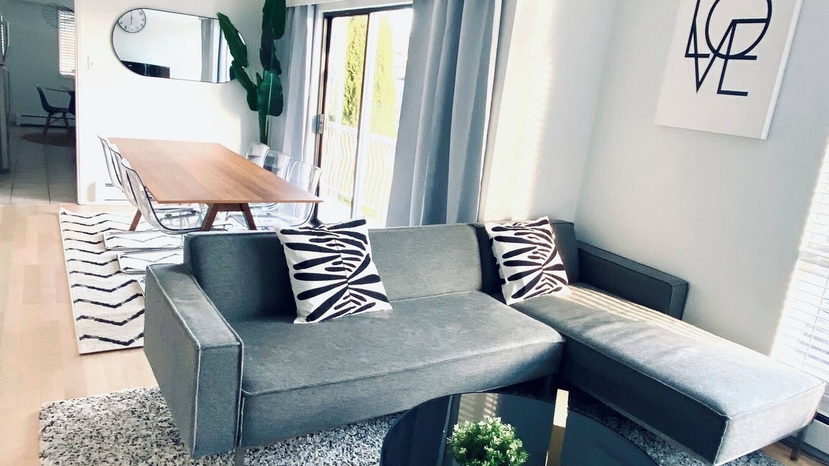 Renfrew-Collingwood House | Beautiful Vancouver Special Home