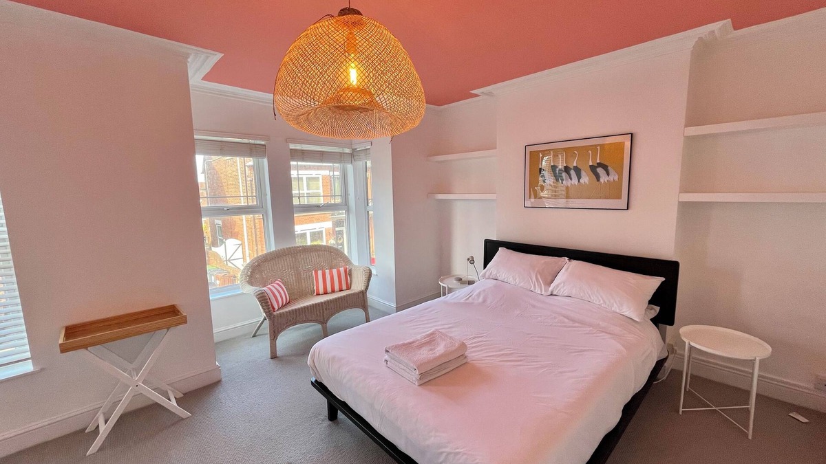 Gorleston-on-Sea House | Beautiful Victorian Family Home in Gorleston on Sea by the beach