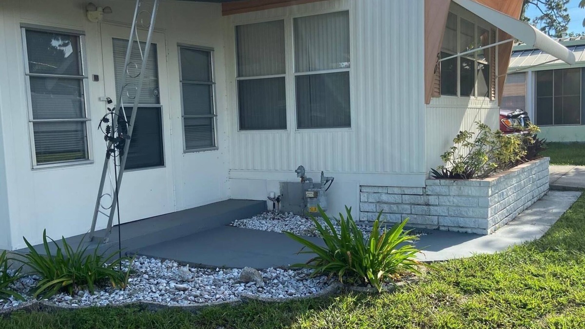 Project 8 House | Beautiful view, convenient location, comfortable, affordable
