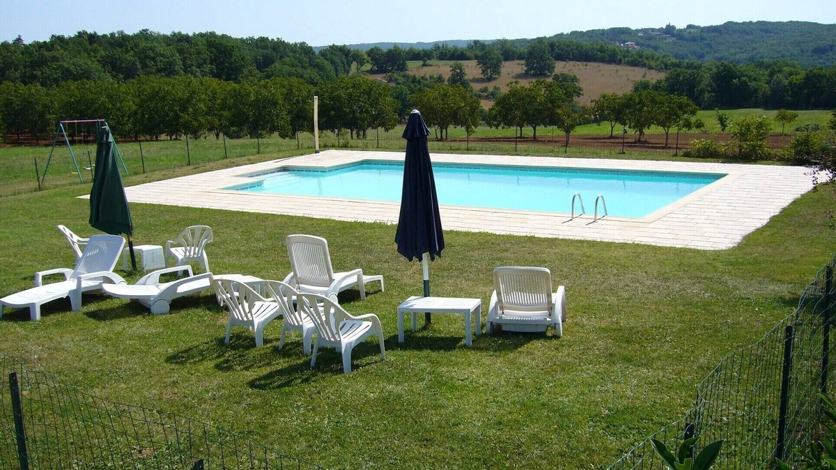Salviac House | Beautiful view of the countryside house 8 pers 4 bedrooms private pool Wifi near Sarlat