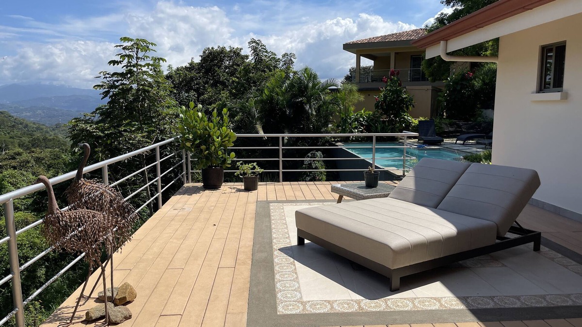 Concepcion House | Beautiful views, heated pool and all the comforts of home