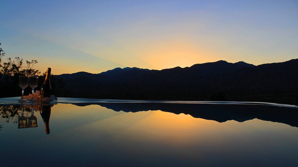 Morongo Valley House | Beautiful Views, Romantic Retreat Near Palm Springs