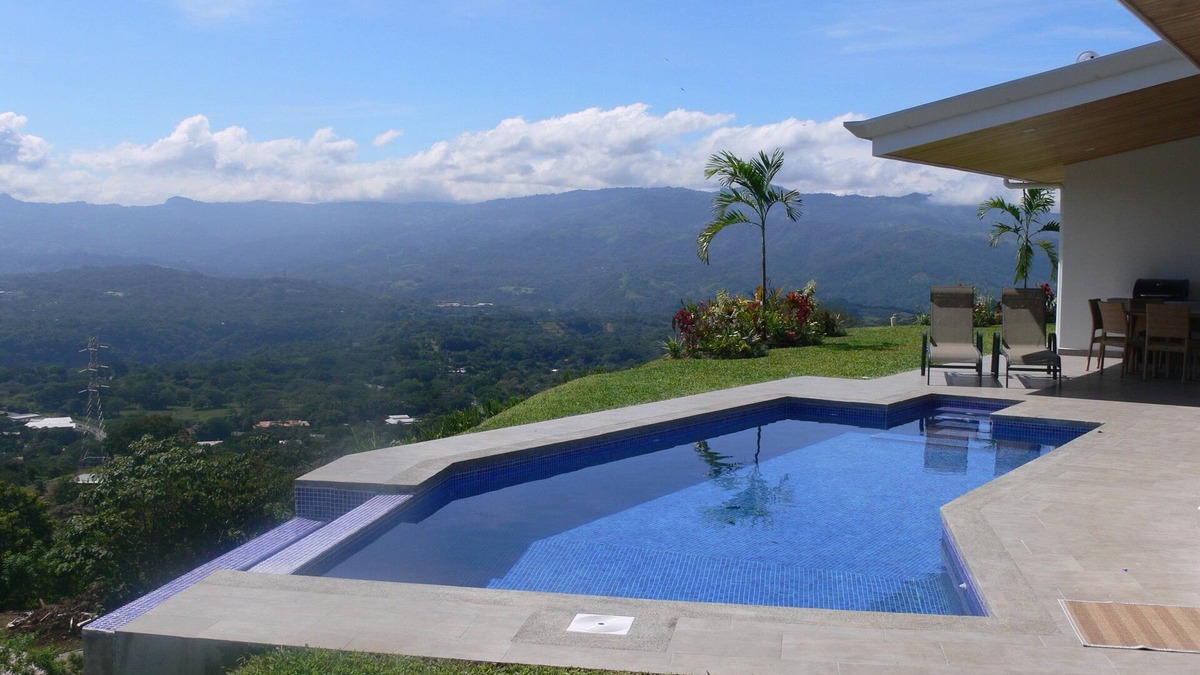 Pan de Azucar Villa | Beautiful villa, amazing view, pool, best climate