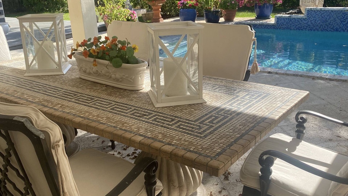 Pinecrest Villa | Beautiful villa in a highly desirable & gated community.