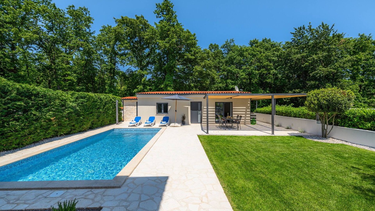 Susnjici Villa | Beautiful Villa Lakora with pool in Porec