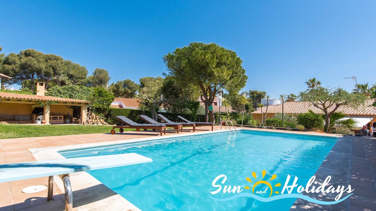 El Roc de Sant Gaieta House | Beautiful villa Monica with private pool for 8 people 800m from the beach