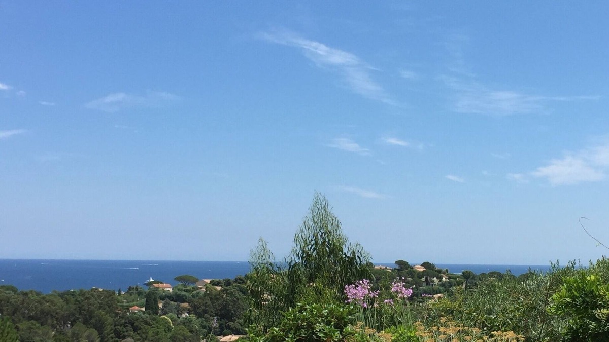 Guerrevieille Villa | Beautiful villa, sea view on the golf course of Saint Tropez, private pool & tennis