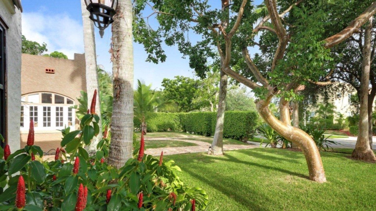 Grandview Heights Villa | Beautiful Villa with Saltwater Private Pool at West Palm Beach, West Palm Beach Villa 1827