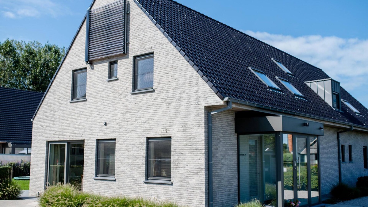 Vlissegem House | Beautiful villa with sauna near the beach