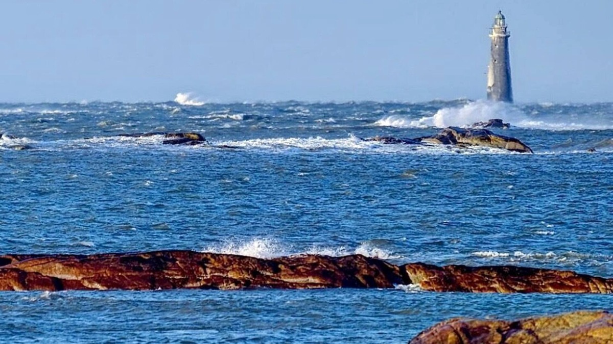 Cohasset House | Beautiful Village Home + Harbor Views