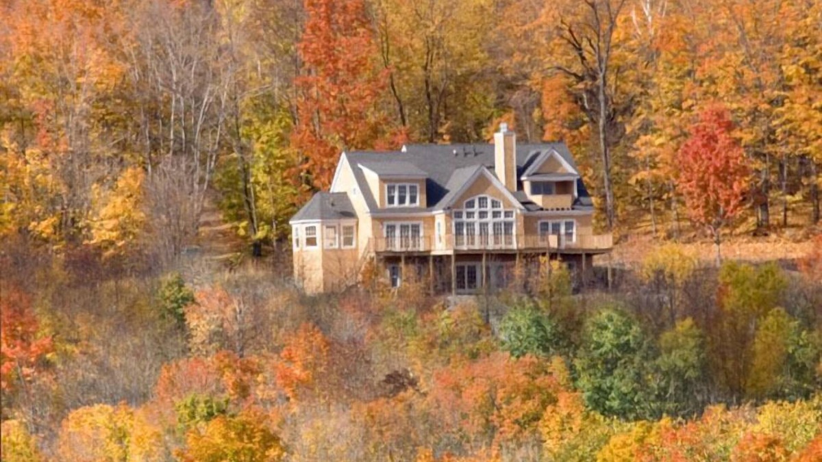 Pawlet House | Beautiful VT Mountain & Pond Views - Private 9 Acres close to Manchester/Dorset