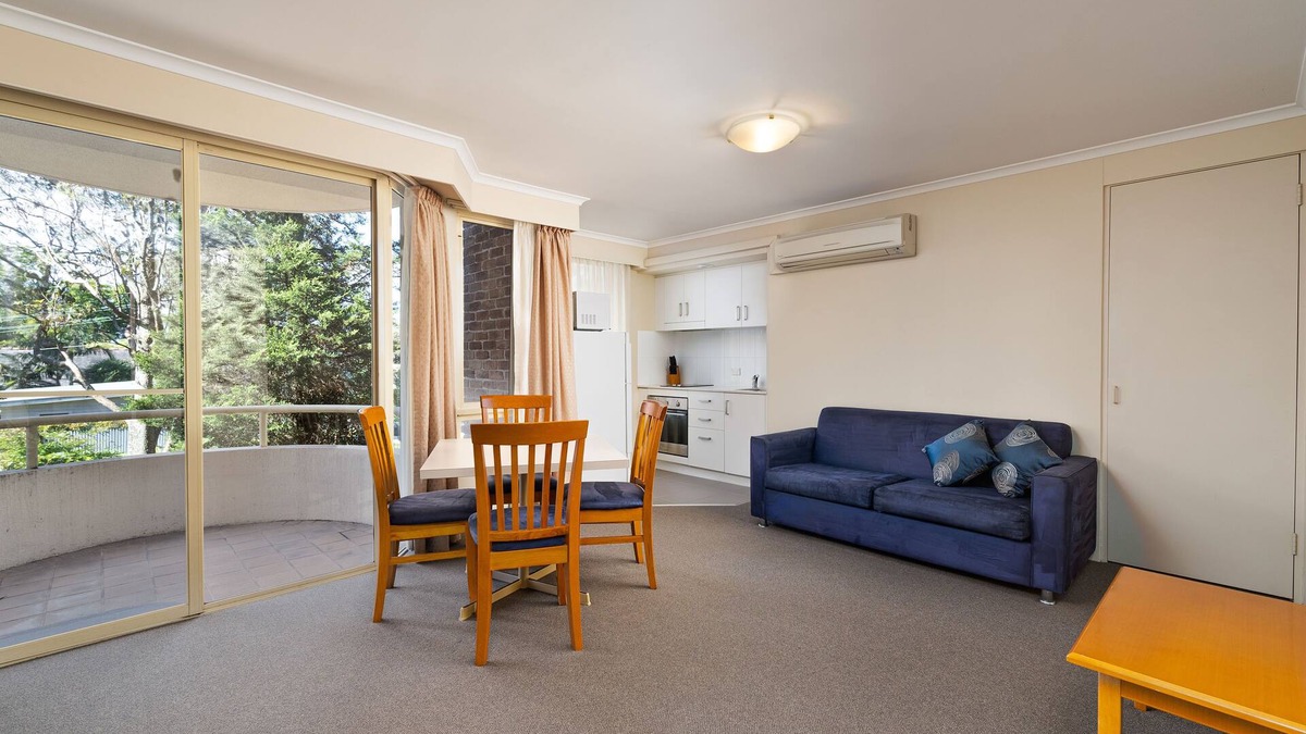 Wahroonga Apartment | Beautiful Wahroonga Apartment