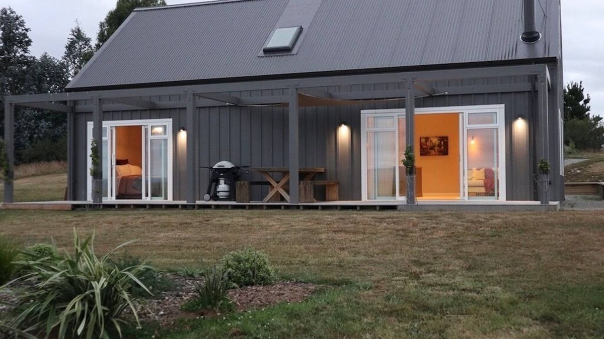 Dyerville House | Beautiful Wairarapa views, short drive to all Martinborough has to offer
