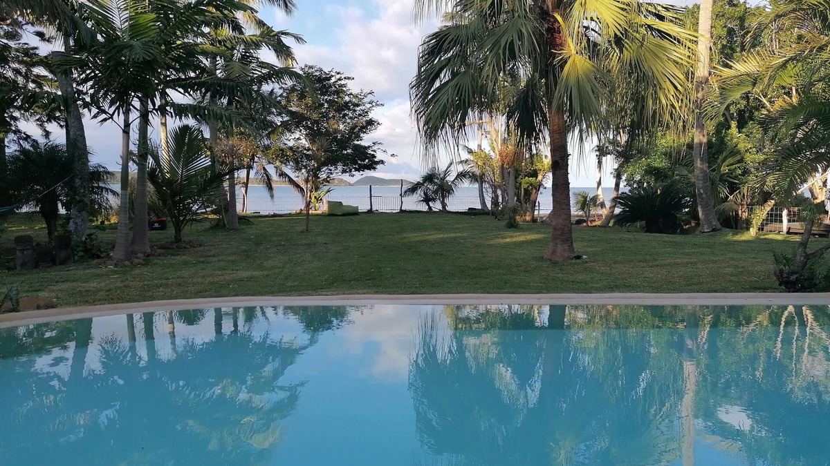 Mont-Dore Sud Villa | Beautiful waterfront villa New Caledonia