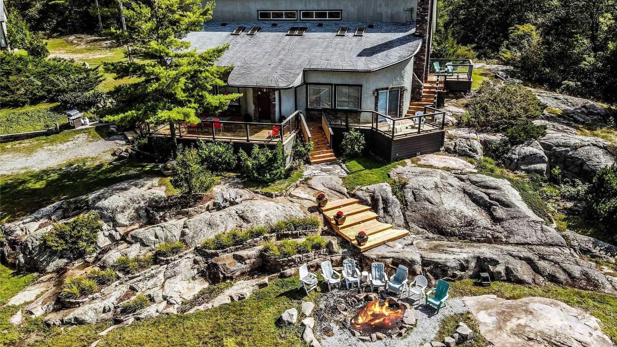 Georgian Bay Cottage | Beautiful Waterfront Retreat On Georgian Bay