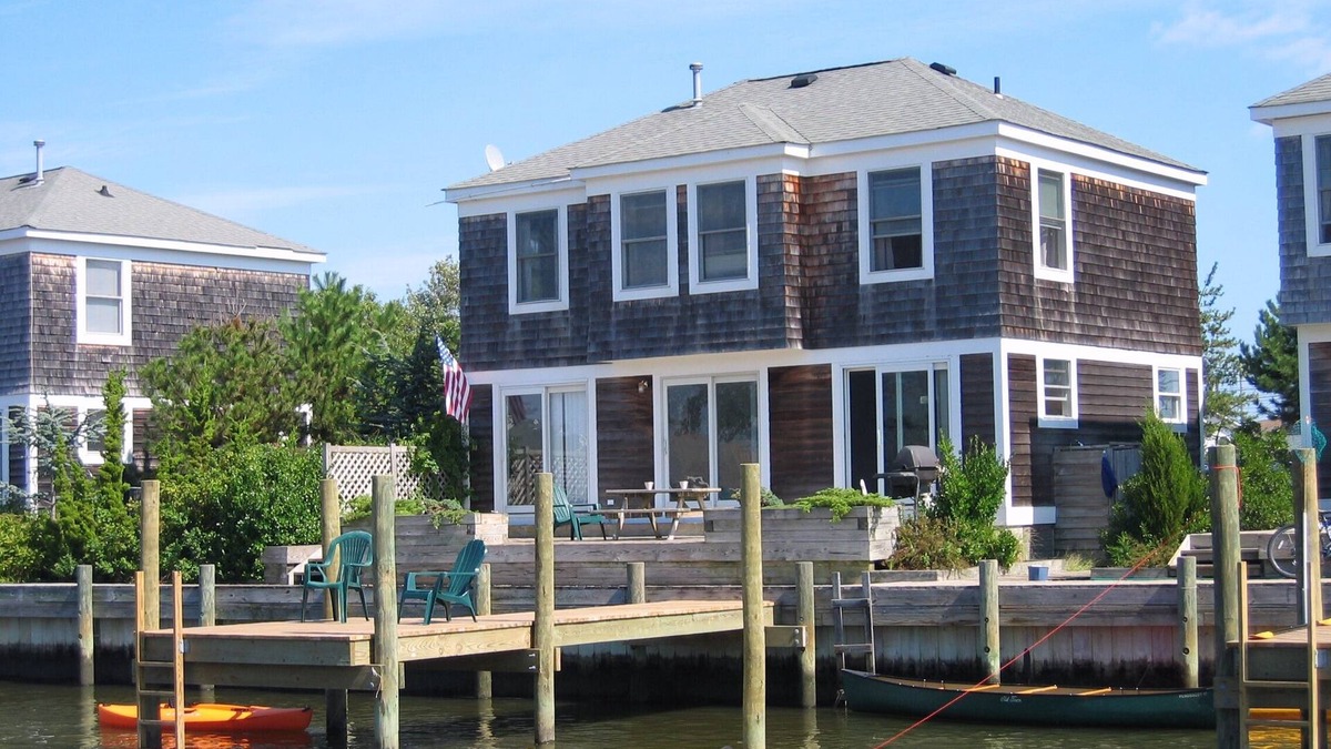 Manasquan House | Beautiful Waterfront Beach House 1 Block to Beach