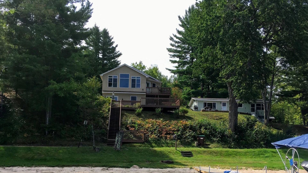 Le Roy House | Beautiful Waterfront Home with Gorgeous Views on All-Sports Lake