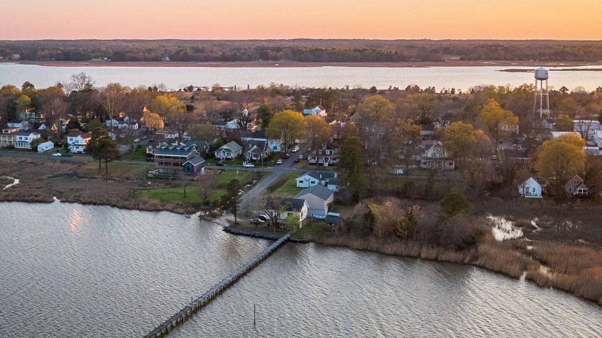 Mattaponi House | Beautiful Waterfront Home Near Many Local Attractions!