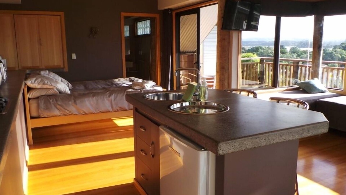 Ngunguru Apartment | Beautiful Waterview Studio