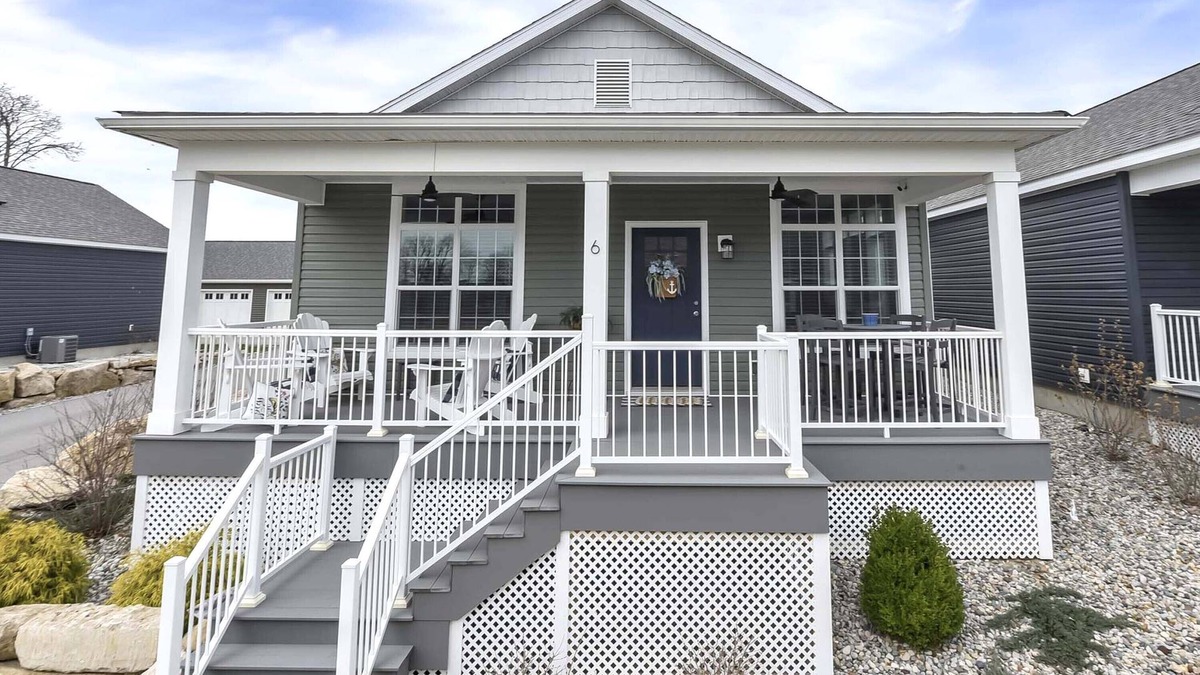 Marblehead Condo | Beautiful Waterview at Bay Point 3 Bedroom Home in Marblehead on Lake Erie