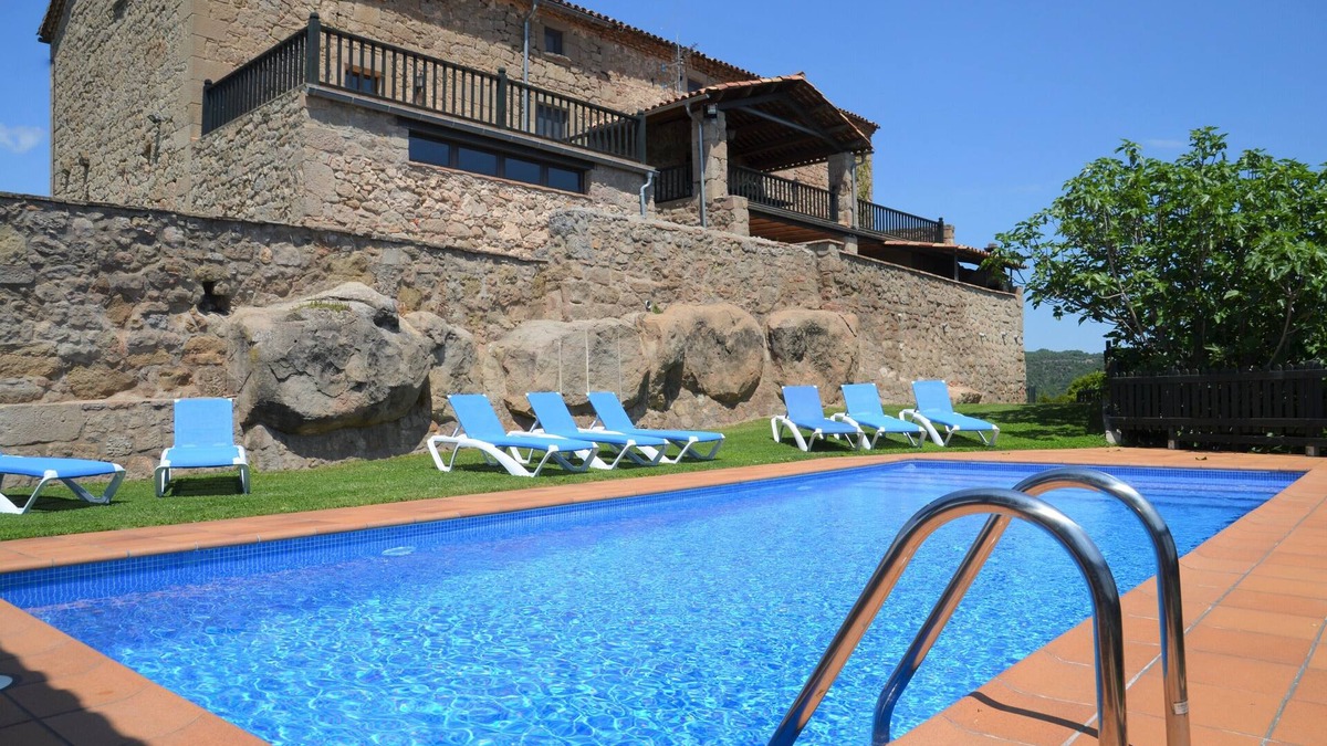 Sagas House | Beautiful, well-kept historical castle with private swimming pool