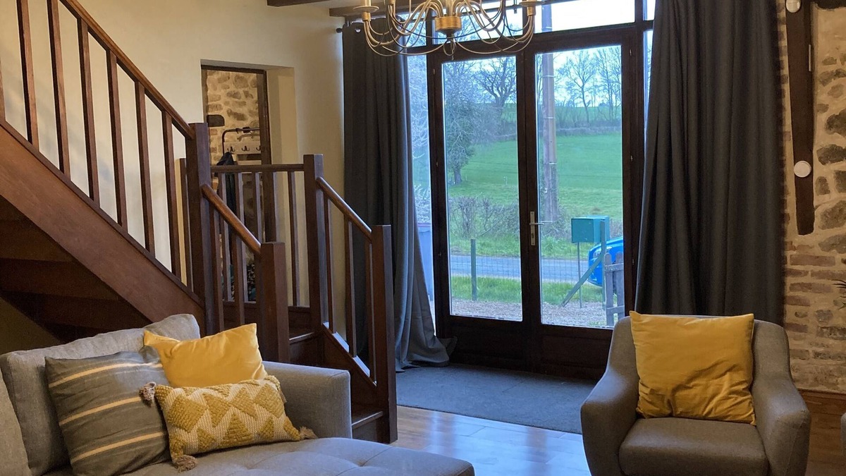 Sainte-Therence House | Beautifully converted barn in the heart of rural France.