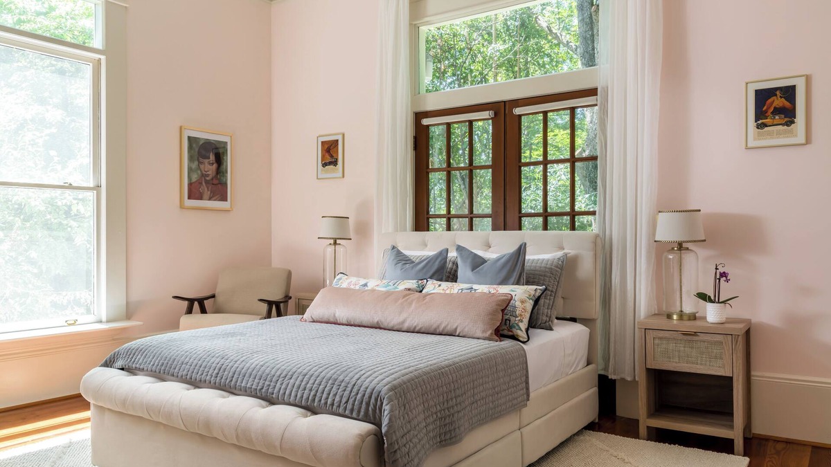 Athens Bed & Breakfast | Beautifully designed Two Bedroom Suite