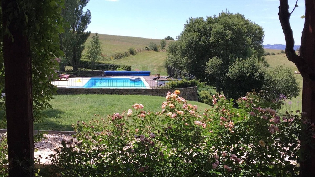 Saint-Marcel-Campes Other | Beautifully restored, private and tastefully furnished farmhouse with a pool
