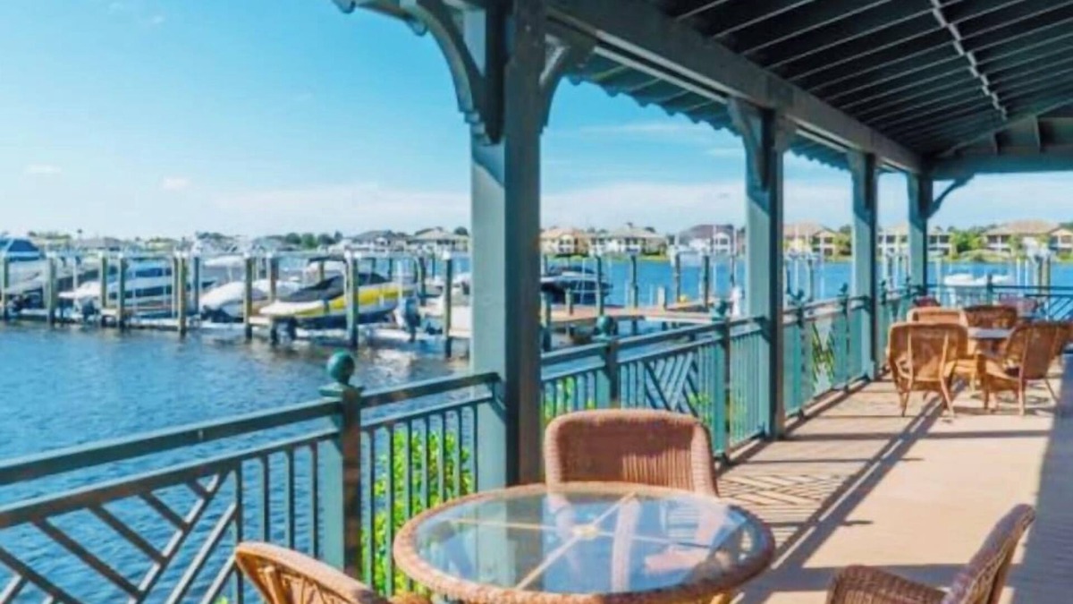 River Pointe Condo | Beautifully furnished 2/2 Tidewater Shores Condo