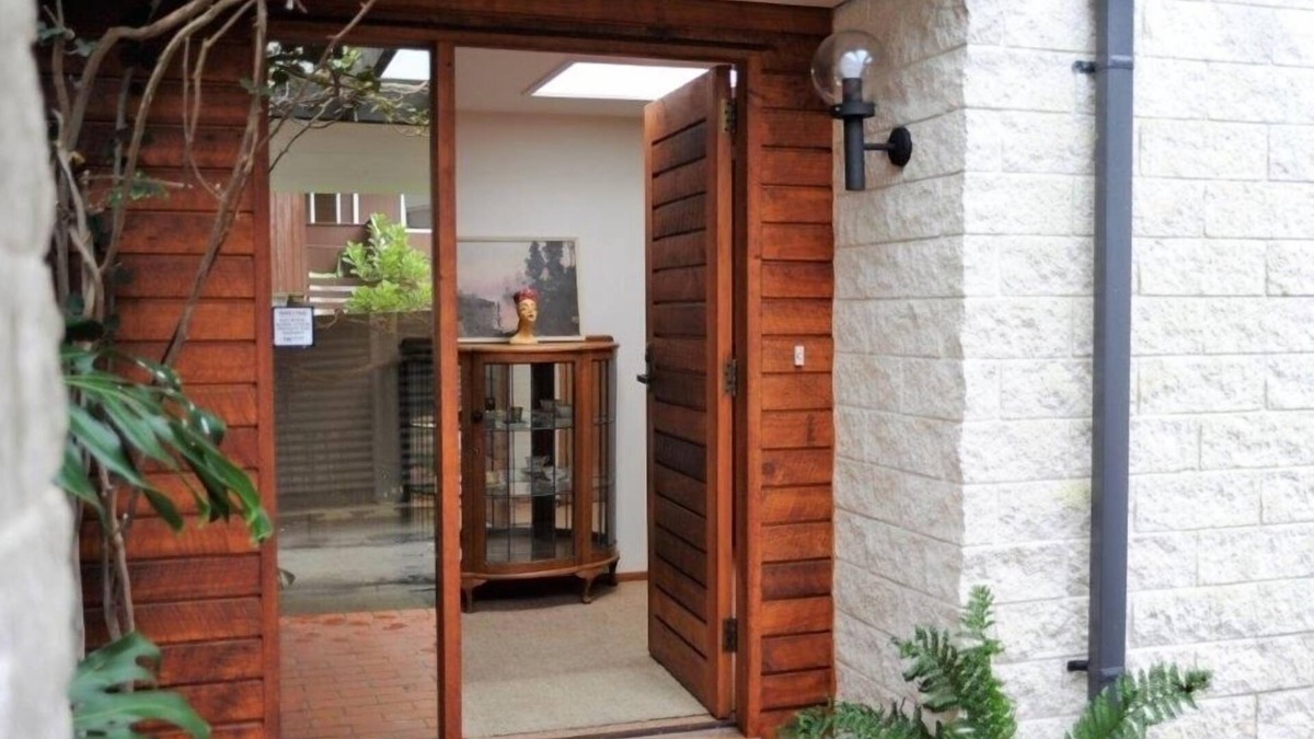 Masterton Cottage | Beautifully presented townhouse