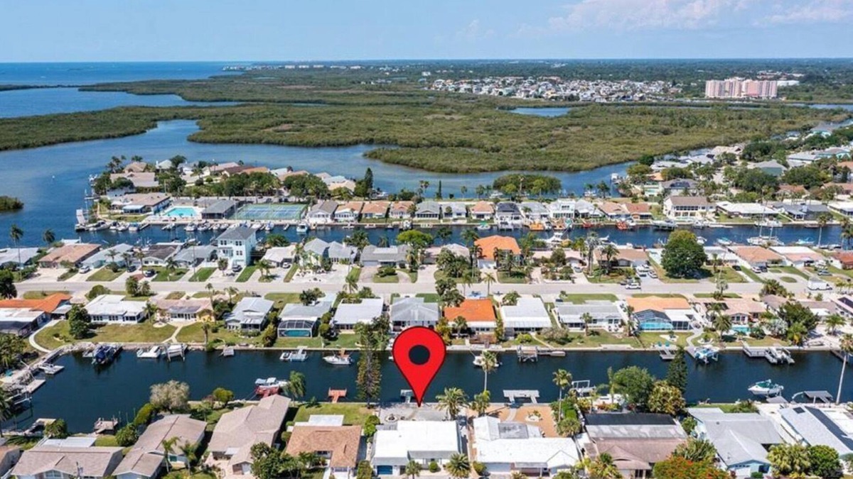 Flor-a-mar House | Beautifully remodeled in 2025. Gulf access.
