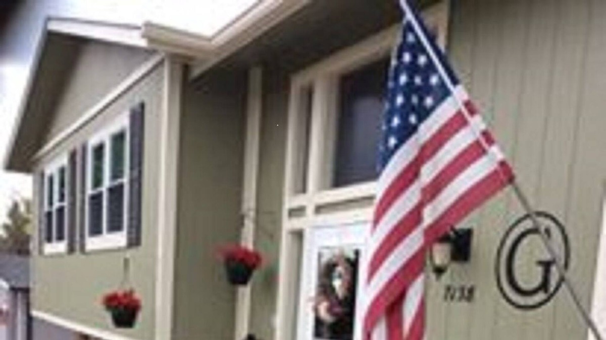 Columbine House | Beautifully Remodeled Home in a Great Location