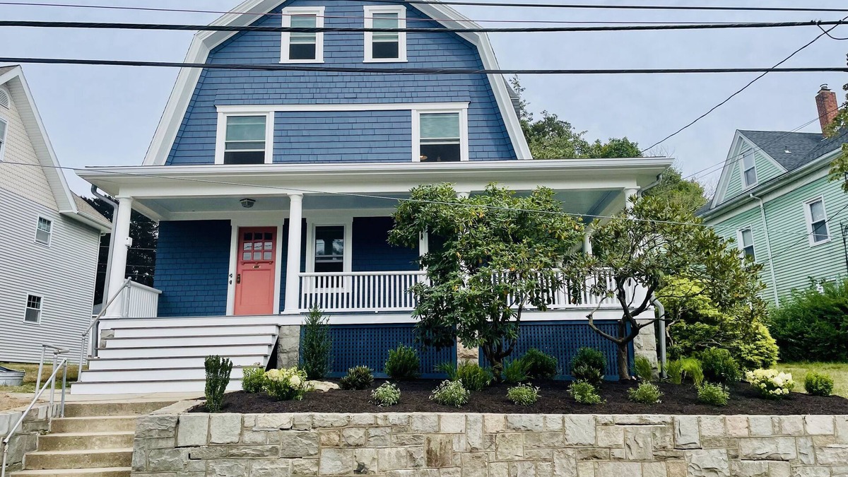 Westerly Apartment | Beautifully Remodeled Family Size Apartment, Ideal for Downtown & Beach Getaway