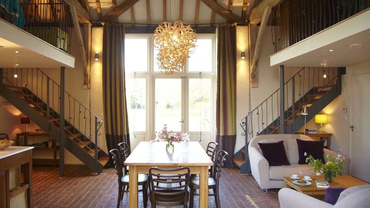 Axford House | Beautifully Restored Barn; Combining Original Features & high tech for comfort