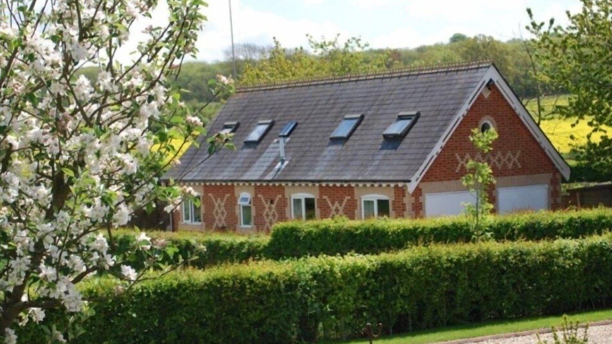 Marlborough Cottage | Beautifully Set 3-Bed Cottage in Marlborough