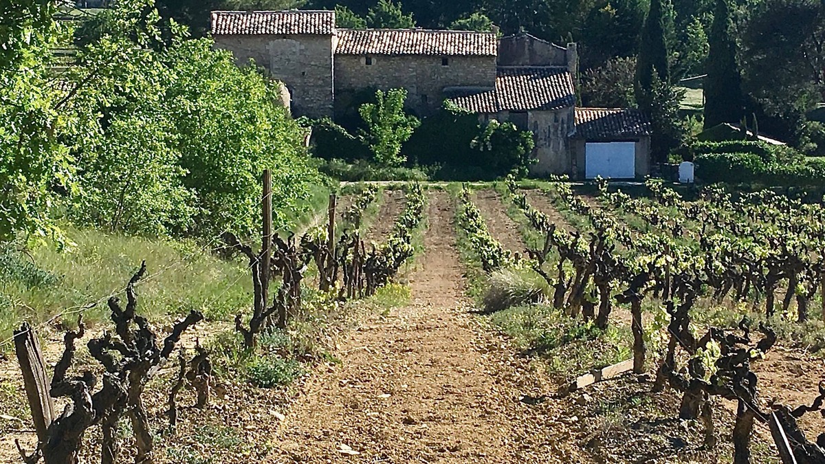 Goult Other | beautifully situated typical old farmhouse in the beautiful Goult Luberon
