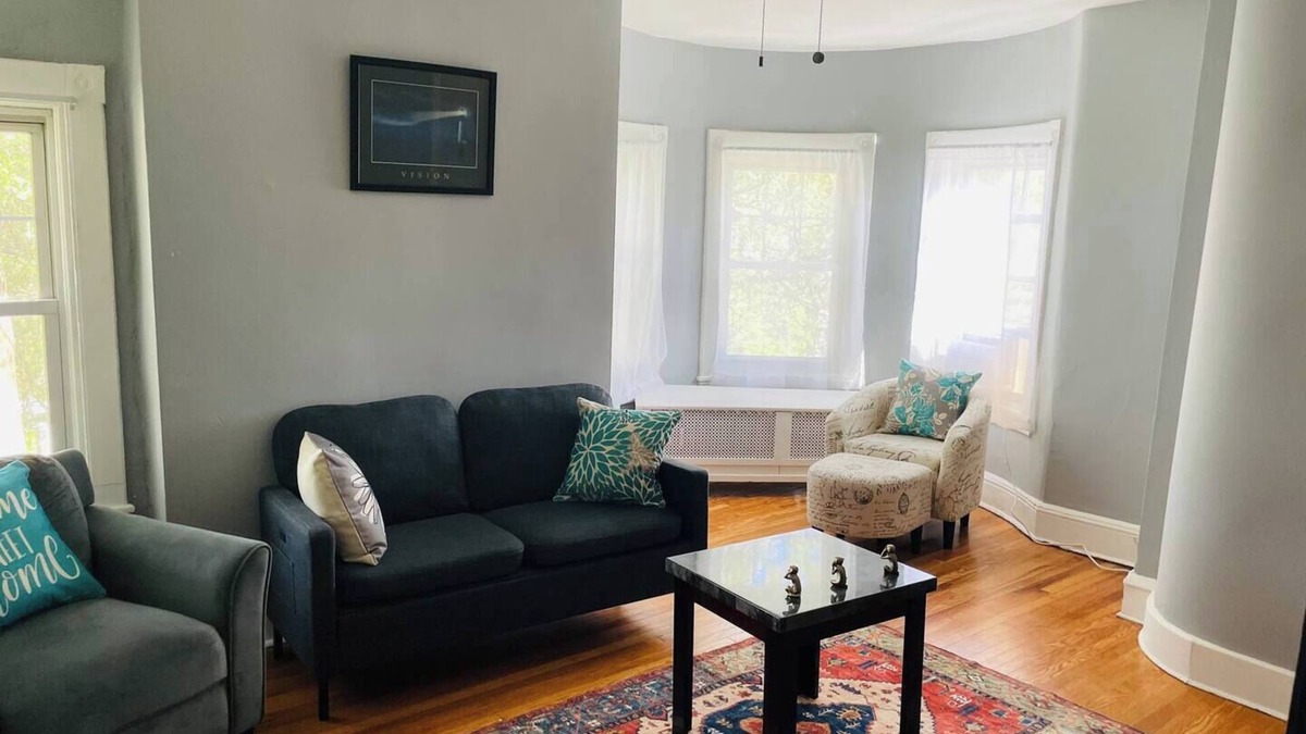Elkins Park Apartment | Beautifully updated 1-bedroom apartment with hardwood floors and a modern kitchen. Located near downtown and the train station, with easy access to dining, shopping, and surrounding neighborhoods.