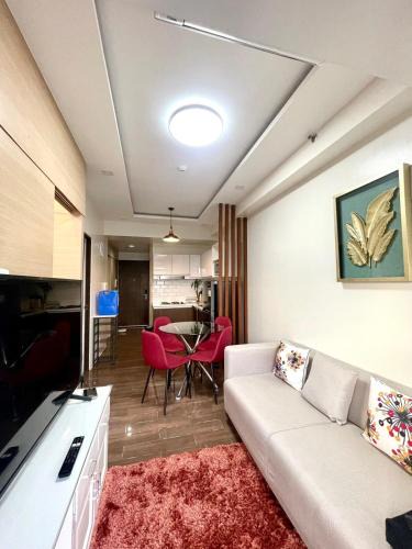 San Antonio Apartment | Beauty Makati Penthouse 4 room Family Condo
