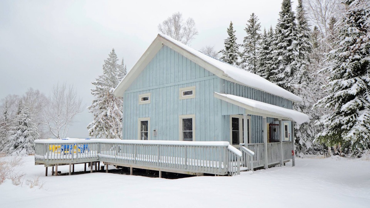 Wisconsin Cabin | Beauty & Serenity on the Lake at Bark Point Perch!
