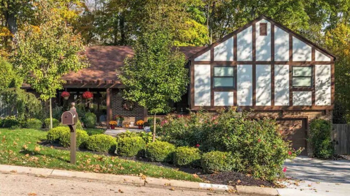 Beavercreek House | BEAVERCREEK HOME! UPDATED W/AMAZING BACKYARD!