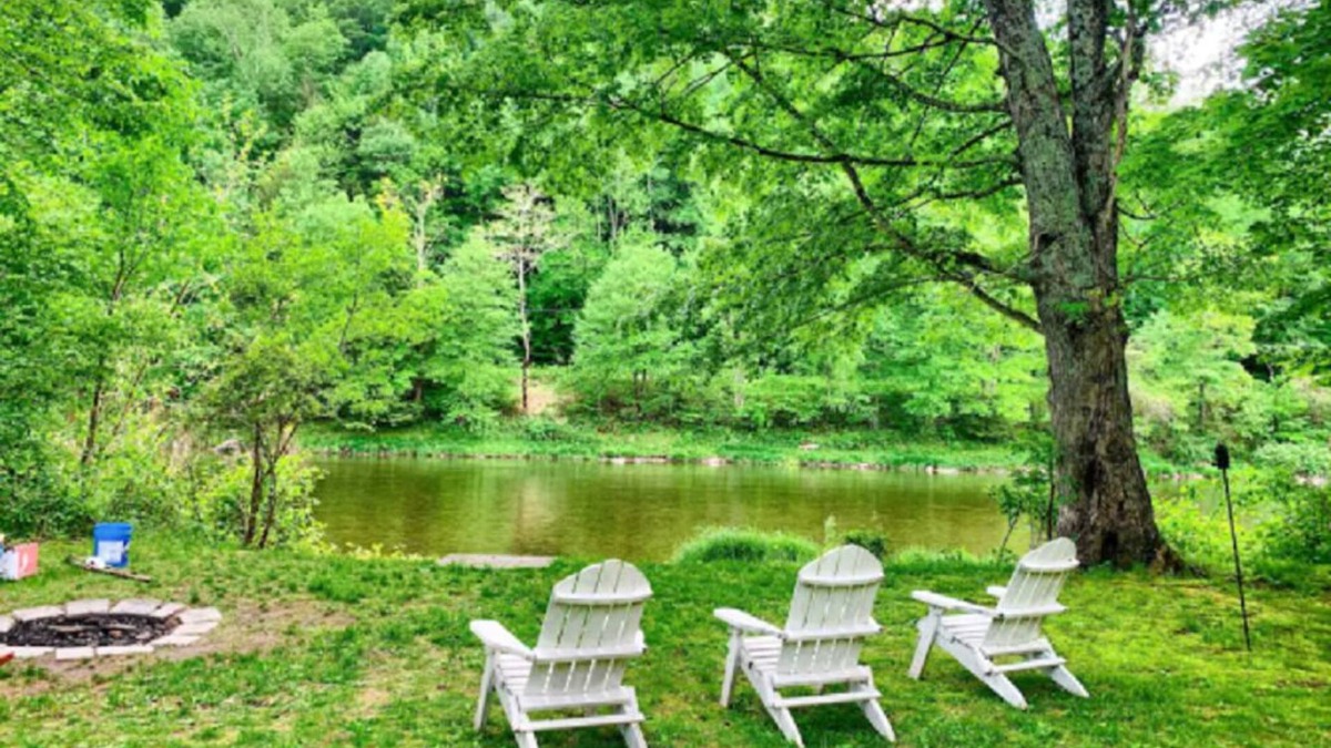 East Branch House | Beaverkill river front fly fishing cozy cabin hideaway.