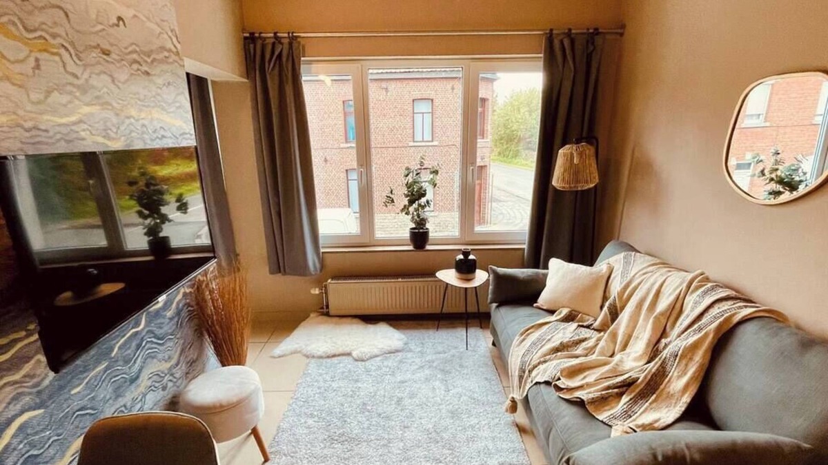 Bernissart Apartment | Becosy Studio 1 Chambre lit Double et Canapé Conv