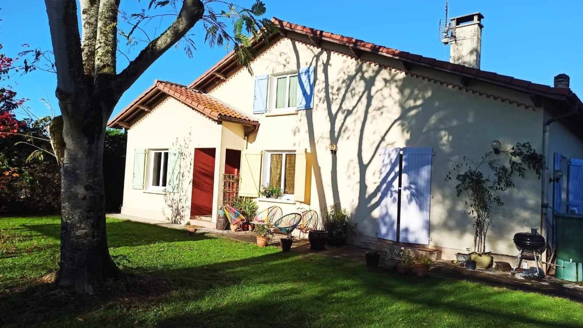Eugenie-les-Bains House | Bed and Breakfast / Gîte in Eugénie les Bains
